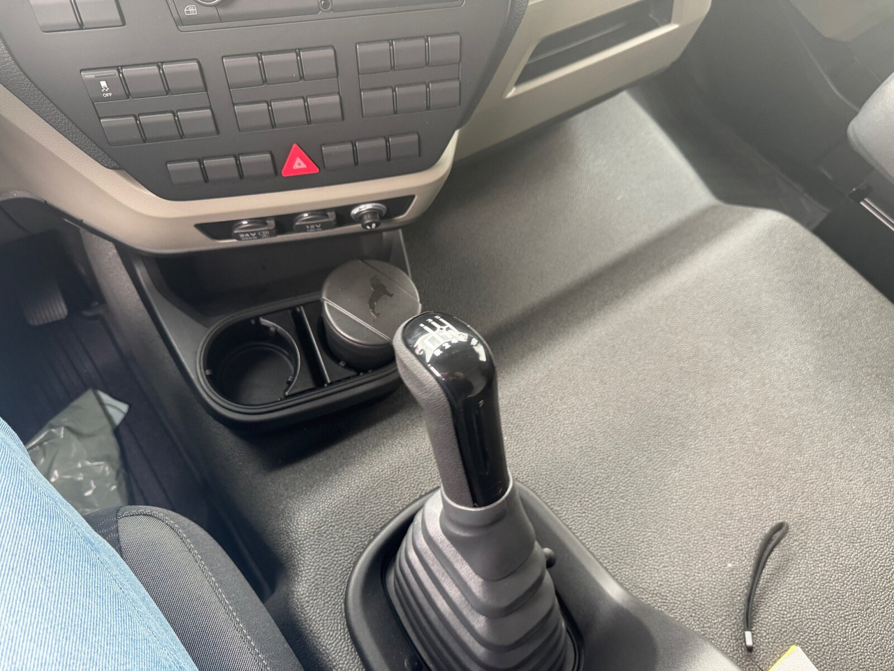 MAN TGL 12.190 4x2 BL TGL 12.190 4x2 BL - Φορτηγό με ανοιχτή καρότσα: φωτογραφία 5 MAN TGL 12.190 4x2 BL TGL 12.190 4x2 BL - Φορτηγό με ανοιχτή καρότσα: φωτογραφία 5