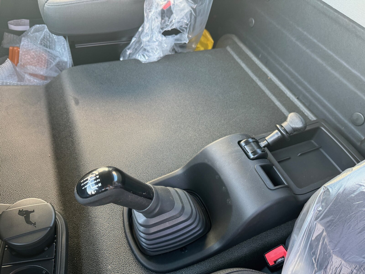 MAN TGL 8.190 4x2 BB CH TGL 8.190 4x2 BB CH, Nebenantrieb, 2x VORHANDEN - Φορτηγό σασί: φωτογραφία 3 MAN TGL 8.190 4x2 BB CH TGL 8.190 4x2 BB CH, Nebenantrieb, 2x VORHANDEN - Φορτηγό σασί: φωτογραφία 3