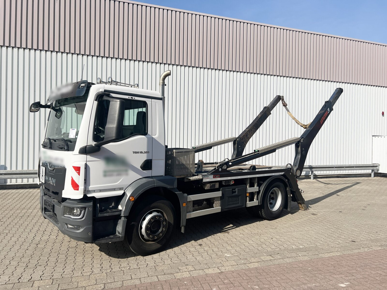 MAN TGM 18.320 4x2 BL TGM 18.320 4x2 BL, Hiab Tele-Absetzanlage, Funk - Φορτηγό καδοφόρος φορτωτής: φωτογραφία 1 MAN TGM 18.320 4x2 BL TGM 18.320 4x2 BL, Hiab Tele-Absetzanlage, Funk - Φορτηγό καδοφόρος φορτωτής: φωτογραφία 1
