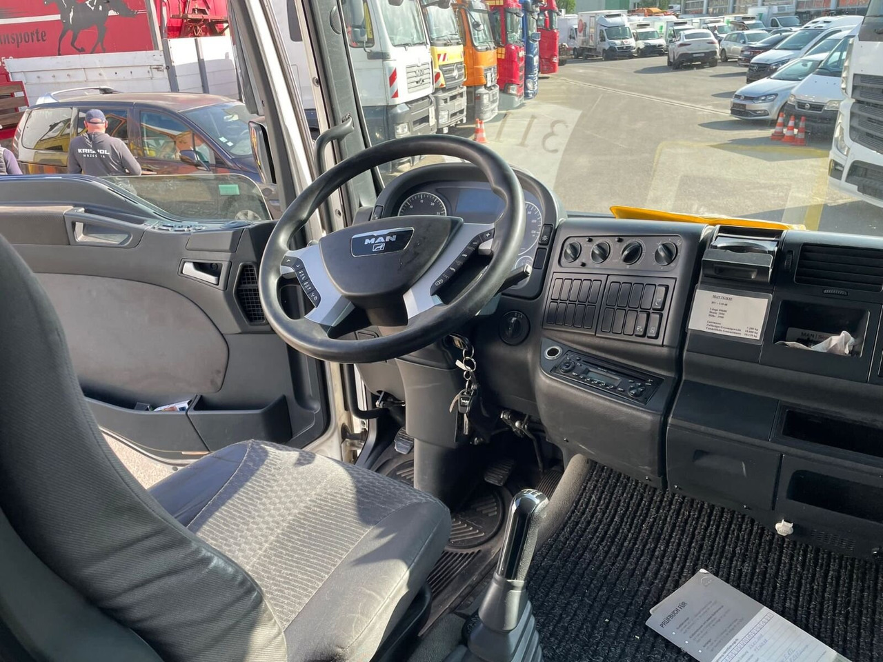 MAN TGM 18.330 4X2 LL TGM 18.330 4X2 LL, Fahrschulausstattung - Φορτηγό: φωτογραφία 2 MAN TGM 18.330 4X2 LL TGM 18.330 4X2 LL, Fahrschulausstattung - Φορτηγό: φωτογραφία 2