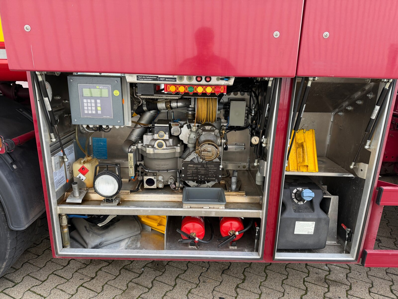 Φορτηγό βυτιοφόρο MAN TGS 26.400 6x2-4 LL TGS 26.400 6x2-4 LL, Lenk-/Lift, Navi, ADR, Esterer Tank ca. 19270l, 2 Kammern, Funk: φωτογραφία 10