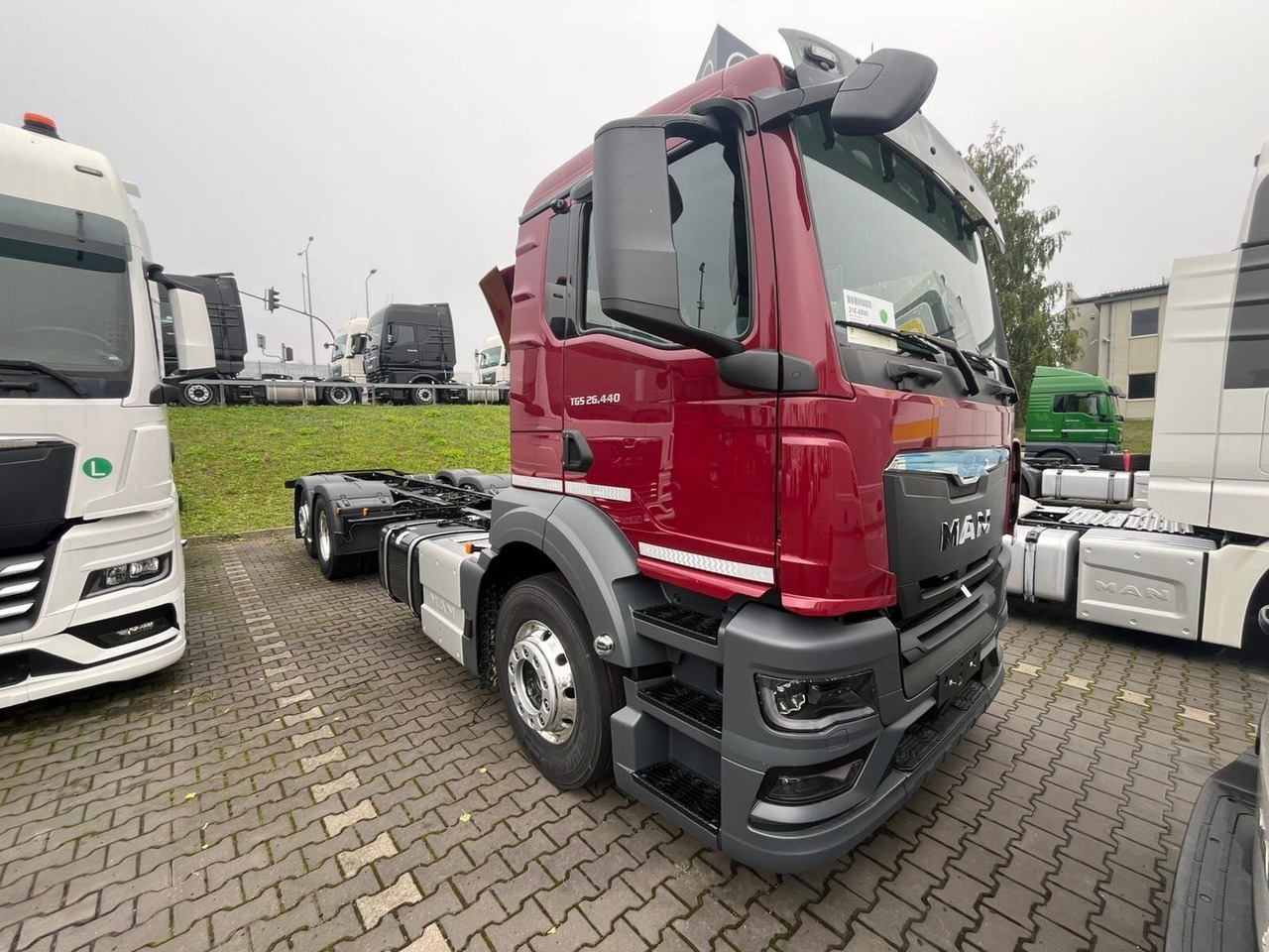 MAN TGS 26.440 6x2-4 LL CH TGS 26.440 6x2-4 LL CH, Lenk-/Liftachse, Navi, LED - Φορτηγό σασί: φωτογραφία 2 MAN TGS 26.440 6x2-4 LL CH TGS 26.440 6x2-4 LL CH, Lenk-/Liftachse, Navi, LED - Φορτηγό σασί: φωτογραφία 2