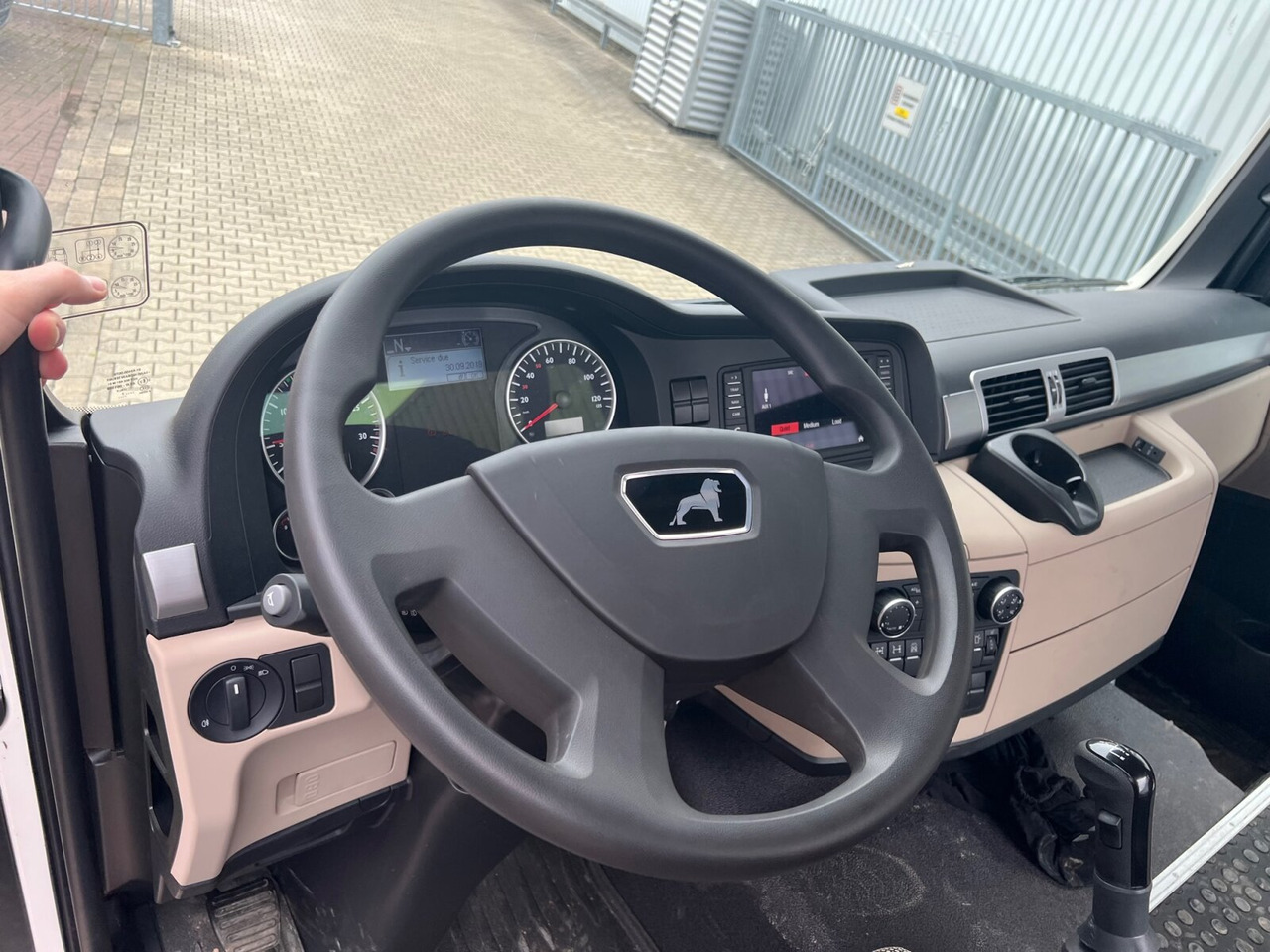 MAN TGS 33.360/440 6x4 BB TGS 33.360/440 6x4 BB, Häckslerkabine, NMV Nebenantrieb - Φορτηγό σασί: φωτογραφία 3 MAN TGS 33.360/440 6x4 BB TGS 33.360/440 6x4 BB, Häckslerkabine, NMV Nebenantrieb - Φορτηγό σασί: φωτογραφία 3