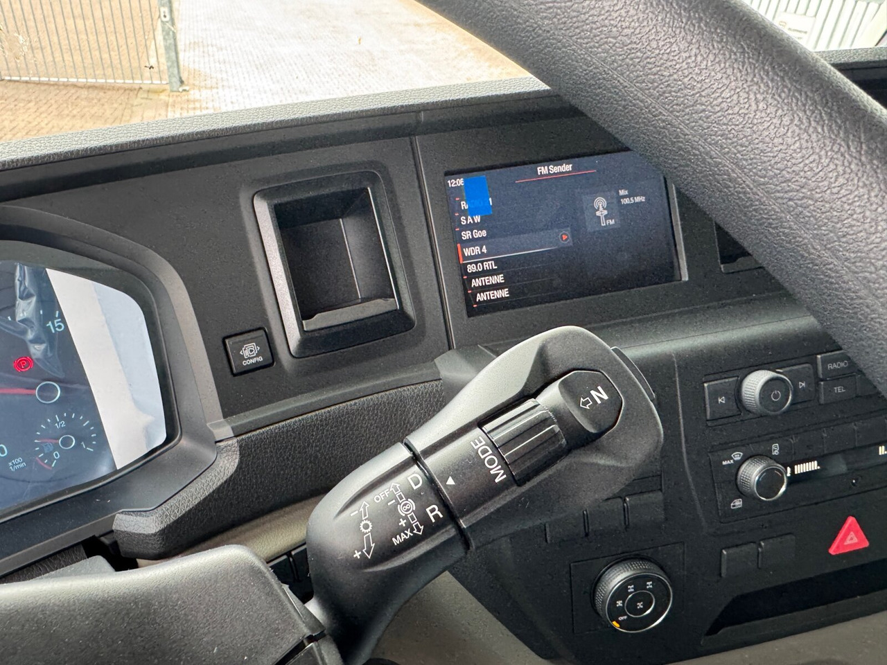 MAN TGS 33.480 6x6 BB CH TGS 33.480 6x6 BB CH, Hohe Bauart, Nebenantrieb - Φορτηγό σασί: φωτογραφία 4 MAN TGS 33.480 6x6 BB CH TGS 33.480 6x6 BB CH, Hohe Bauart, Nebenantrieb - Φορτηγό σασί: φωτογραφία 4