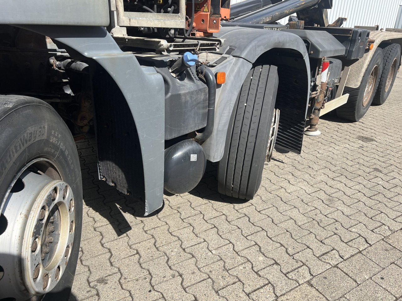 MAN TGS 35.440 8x4 BL TGS 35.440 8x4 BL, Meiller 19.62, Atlas Kran 135.2-A3, Funk - Φορτηγό φόρτωσης γάντζου, Φορτηγό με γερανό: φωτογραφία 5 MAN TGS 35.440 8x4 BL TGS 35.440 8x4 BL, Meiller 19.62, Atlas Kran 135.2-A3, Funk - Φορτηγό φόρτωσης γάντζου, Φορτηγό με γερανό: φωτογραφία 5