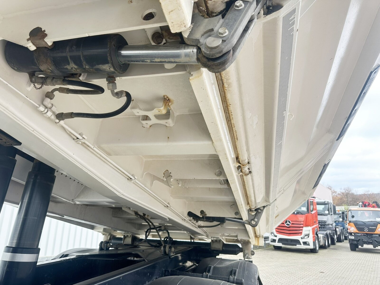 MAN TGS 35.460 8X4 BB TGS 35.460 8X4 BB, Meiller Bordmatik, Rollplane, 13m³ - Φορτηγό ανατρεπόμενο: φωτογραφία 2 MAN TGS 35.460 8X4 BB TGS 35.460 8X4 BB, Meiller Bordmatik, Rollplane, 13m³ - Φορτηγό ανατρεπόμενο: φωτογραφία 2