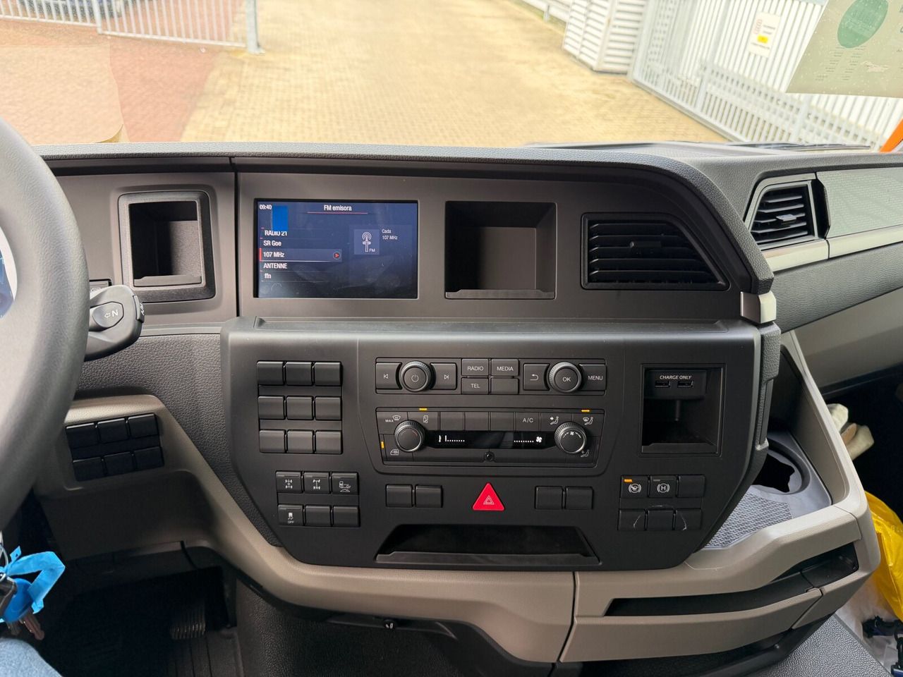 MAN TGS 41.440 8x4 BB CH TGS 41.440 8x4 BB CH, Retarder, MEHRFACH VORHANDEN! - Φορτηγό σασί: φωτογραφία 5 MAN TGS 41.440 8x4 BB CH TGS 41.440 8x4 BB CH, Retarder, MEHRFACH VORHANDEN! - Φορτηγό σασί: φωτογραφία 5