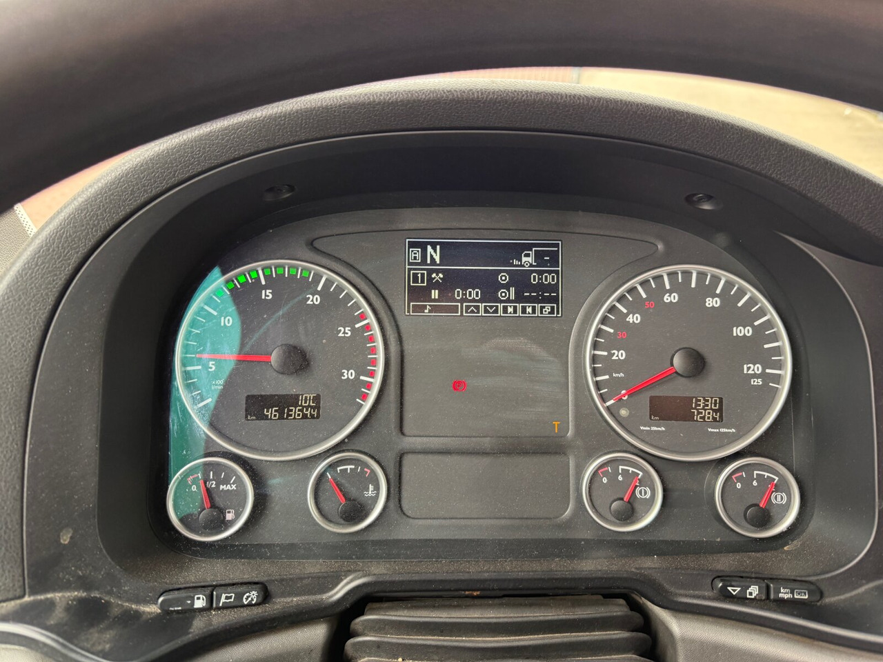 MAN TGX 26.480 6x4 BLS TGX 26.480 6x4 BLS, Retarder, XLX, Standklima, Hydraulik, zGG 90t - Τράκτορας: φωτογραφία 3 MAN TGX 26.480 6x4 BLS TGX 26.480 6x4 BLS, Retarder, XLX, Standklima, Hydraulik, zGG 90t - Τράκτορας: φωτογραφία 3