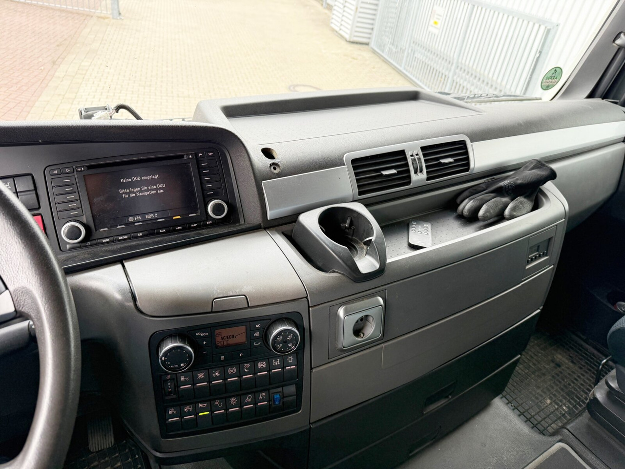 MAN TGX 26.480 6x4 BLS TGX 26.480 6x4 BLS, Retarder, XLX, Standklima, Hydraulik, zGG 90t - Τράκτορας: φωτογραφία 5 MAN TGX 26.480 6x4 BLS TGX 26.480 6x4 BLS, Retarder, XLX, Standklima, Hydraulik, zGG 90t - Τράκτορας: φωτογραφία 5