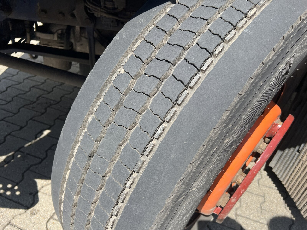 MAN TGX 26.500 6X2/4 BLS TGX 26.500 6X2/4 BLS, Intarder, Vorlauflenk-/lift, XXL-Fahrerhaus, 70t - Τράκτορας: φωτογραφία 4 MAN TGX 26.500 6X2/4 BLS TGX 26.500 6X2/4 BLS, Intarder, Vorlauflenk-/lift, XXL-Fahrerhaus, 70t - Τράκτορας: φωτογραφία 4