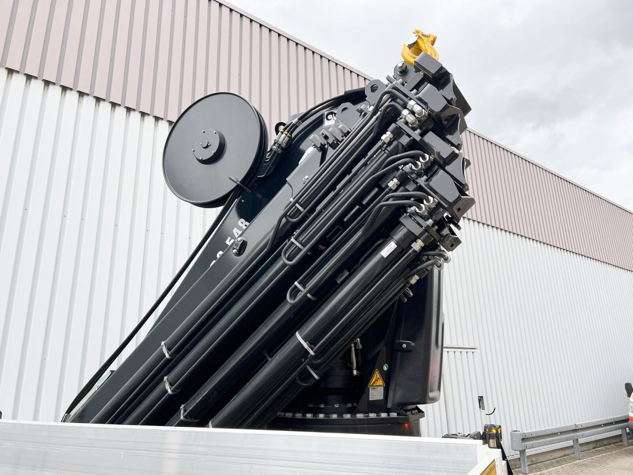 MAN TGX 26.510 6x2-4 LL CH TGX 26.510 6x2-4 LL, Kran Hiab X-HiPro 548 E-8, Lenk-/Liftachse, TwistLock 20Fuß, Funk, Retarder - Φορτηγό με γερανό, Φορτηγό με ανοιχτή καρότσα: φωτογραφία 4 MAN TGX 26.510 6x2-4 LL CH TGX 26.510 6x2-4 LL, Kran Hiab X-HiPro 548 E-8, Lenk-/Liftachse, TwistLock 20Fuß, Funk, Retarder - Φορτηγό με γερανό, Φορτηγό με ανοιχτή καρότσα: φωτογραφία 4