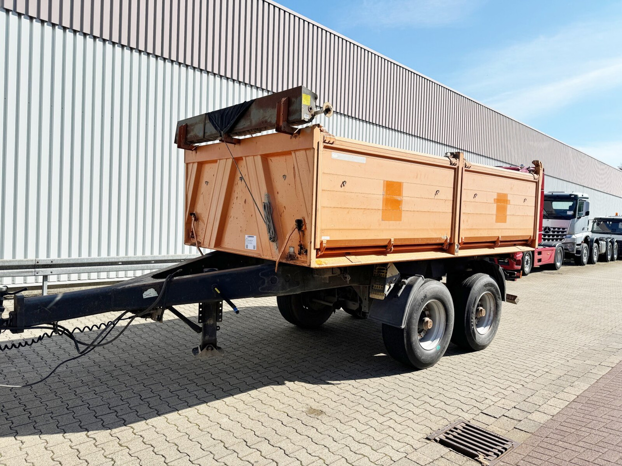 Meiller Meiller MZDA 18/2 Meiller MZDA 18/2, geteilte Alu-Bordwände, ca. 11m³ - Ρυμούλκα ανατρεπόμενο: φωτογραφία 1 Meiller Meiller MZDA 18/2 Meiller MZDA 18/2, geteilte Alu-Bordwände, ca. 11m³ - Ρυμούλκα ανατρεπόμενο: φωτογραφία 1