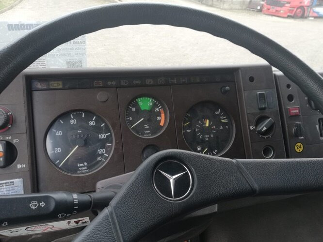 Mercedes-Benz 917 AF 4x4 Doka 917 AF 4x4 Doka - Φορτηγό κόφα: φωτογραφία 3 Mercedes-Benz 917 AF 4x4 Doka 917 AF 4x4 Doka - Φορτηγό κόφα: φωτογραφία 3