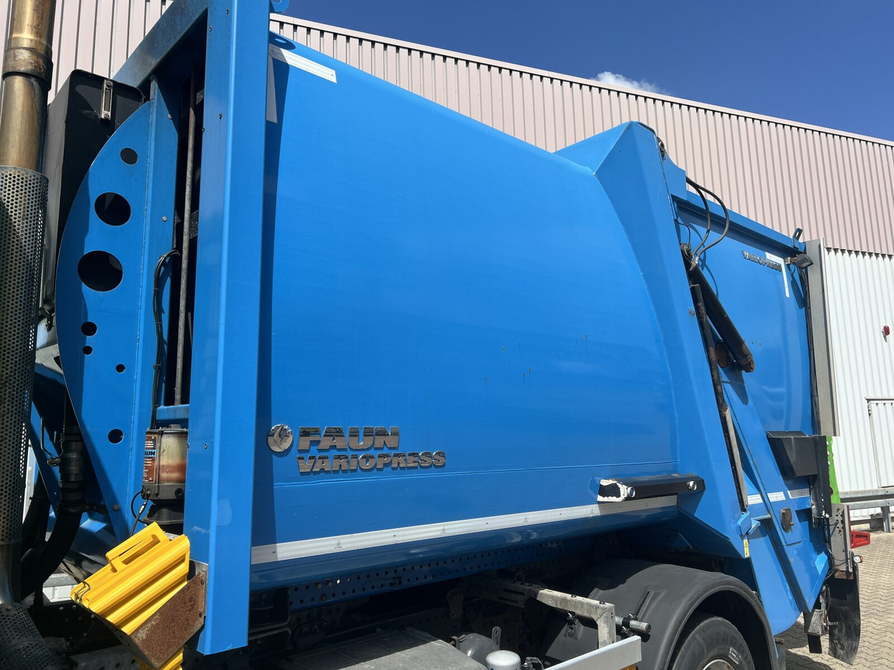 Mercedes-Benz Actros 2032 LA 4x4 Actros 2032 LA 4x4, Faun Variopress 310 ca. 10m³, Zöller Schüttung - Απορριμματοφόρο: φωτογραφία 4 Mercedes-Benz Actros 2032 LA 4x4 Actros 2032 LA 4x4, Faun Variopress 310 ca. 10m³, Zöller Schüttung - Απορριμματοφόρο: φωτογραφία 4