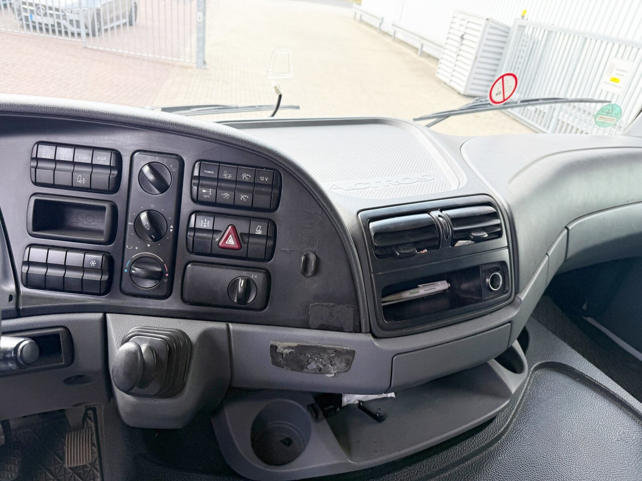 Mercedes-Benz Actros 2532 L 6x2 Actros 2532 L 6x2, Liftachse, Kran Hiab 244EP-5 HiDuo, Funk - Φορτηγό με γερανό, Φορτηγό με ανοιχτή καρότσα: φωτογραφία 5 Mercedes-Benz Actros 2532 L 6x2 Actros 2532 L 6x2, Liftachse, Kran Hiab 244EP-5 HiDuo, Funk - Φορτηγό με γερανό, Φορτηγό με ανοιχτή καρότσα: φωτογραφία 5