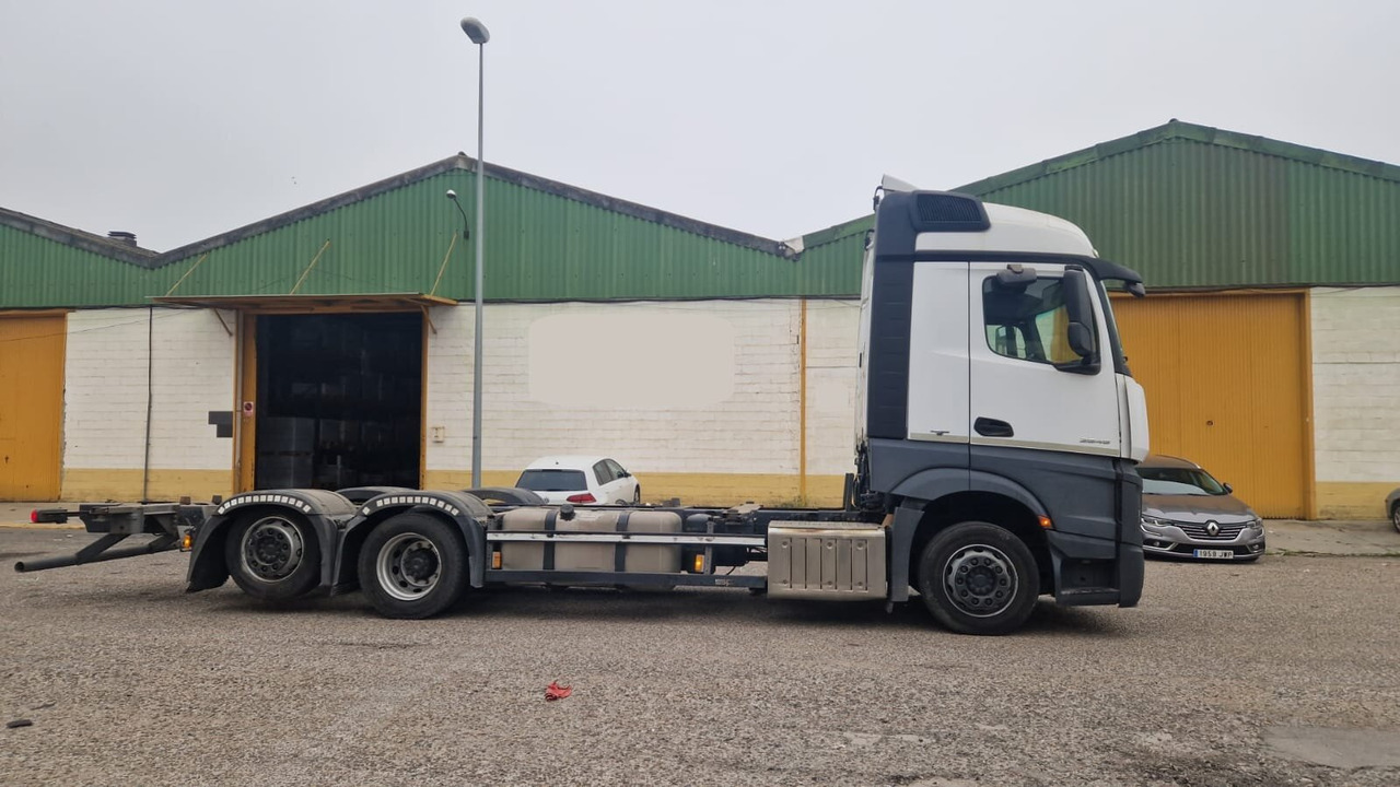 Mercedes-Benz Actros 2545 6x2 - Φορτηγό: φωτογραφία 3 Mercedes-Benz Actros 2545 6x2 - Φορτηγό: φωτογραφία 3