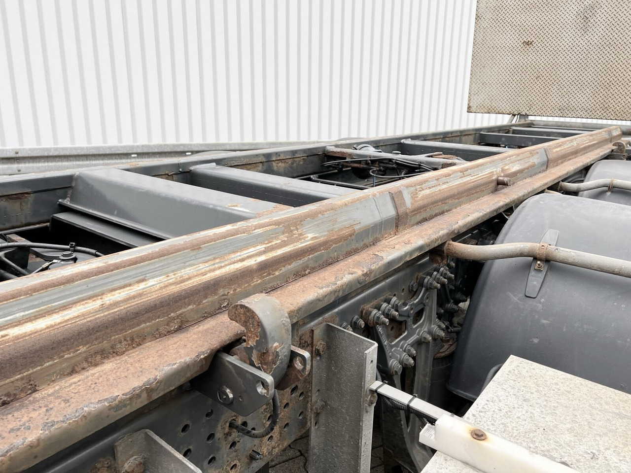 Mercedes-Benz Actros 2645 6x2 Actros 2645 6x2, Retarder, Liftachse, AWL, Hiab LBW - Φορτηγό σασί: φωτογραφία 5 Mercedes-Benz Actros 2645 6x2 Actros 2645 6x2, Retarder, Liftachse, AWL, Hiab LBW - Φορτηγό σασί: φωτογραφία 5