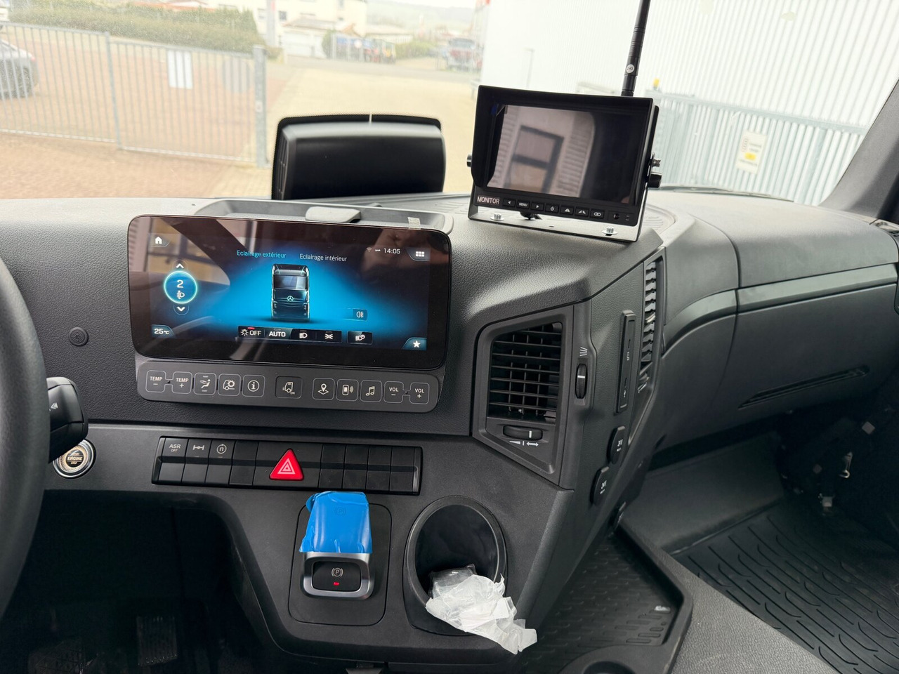 Mercedes-Benz Arocs 1840 K 4x2 Arocs 1840 K 4x2, MultimediaCockpit, 2x Nebenantrieb, NMV & Motorabtrieb - Φορτηγό φόρτωσης γάντζου: φωτογραφία 5 Mercedes-Benz Arocs 1840 K 4x2 Arocs 1840 K 4x2, MultimediaCockpit, 2x Nebenantrieb, NMV & Motorabtrieb - Φορτηγό φόρτωσης γάντζου: φωτογραφία 5