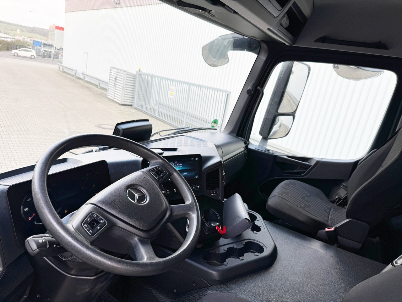 Mercedes-Benz Arocs 1840 L 4x2 Arocs 1840 L 4x2/48, MultimediaCockpit, Navi - Φορτηγό φόρτωσης γάντζου: φωτογραφία 2 Mercedes-Benz Arocs 1840 L 4x2 Arocs 1840 L 4x2/48, MultimediaCockpit, Navi - Φορτηγό φόρτωσης γάντζου: φωτογραφία 2