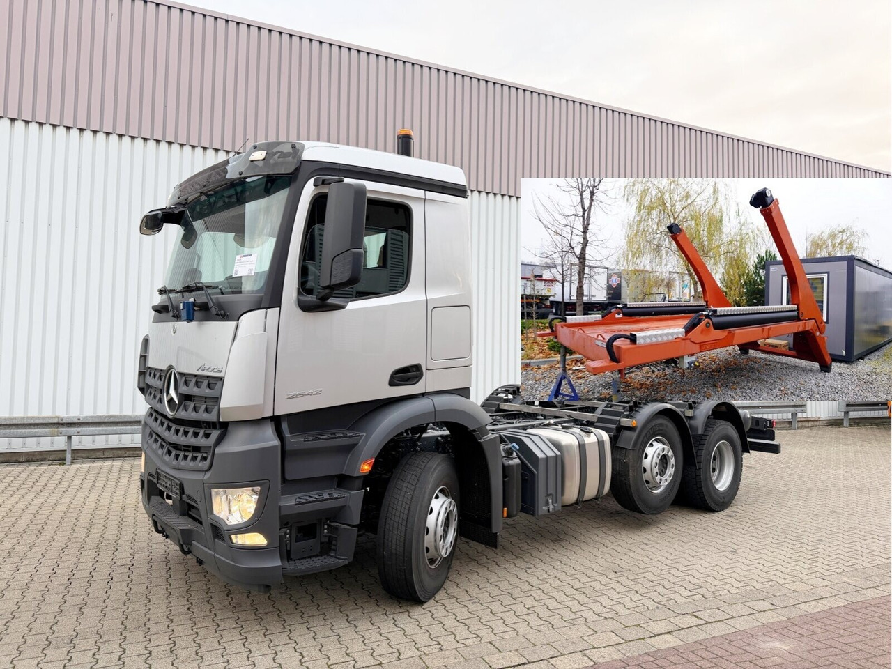 Mercedes-Benz Arocs 2542 L 6x2/4 Arocs 2542/45 L 6x2/4, Vorlauflenk-/liftachse, Navi, MultimediaCockpit - Φορτηγό καδοφόρος φορτωτής: φωτογραφία 1 Mercedes-Benz Arocs 2542 L 6x2/4 Arocs 2542/45 L 6x2/4, Vorlauflenk-/liftachse, Navi, MultimediaCockpit - Φορτηγό καδοφόρος φορτωτής: φωτογραφία 1