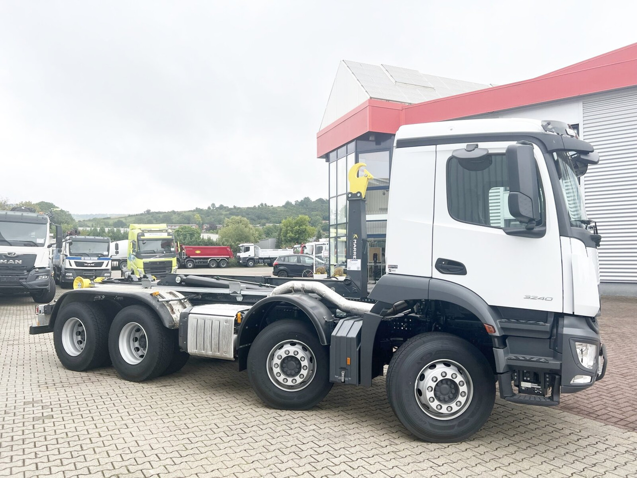 Καινούριο Φορτηγό φόρτωσης γάντζου Mercedes-Benz Arocs 3240 8x4 Arocs 3240 8x4/42: φωτογραφία 10