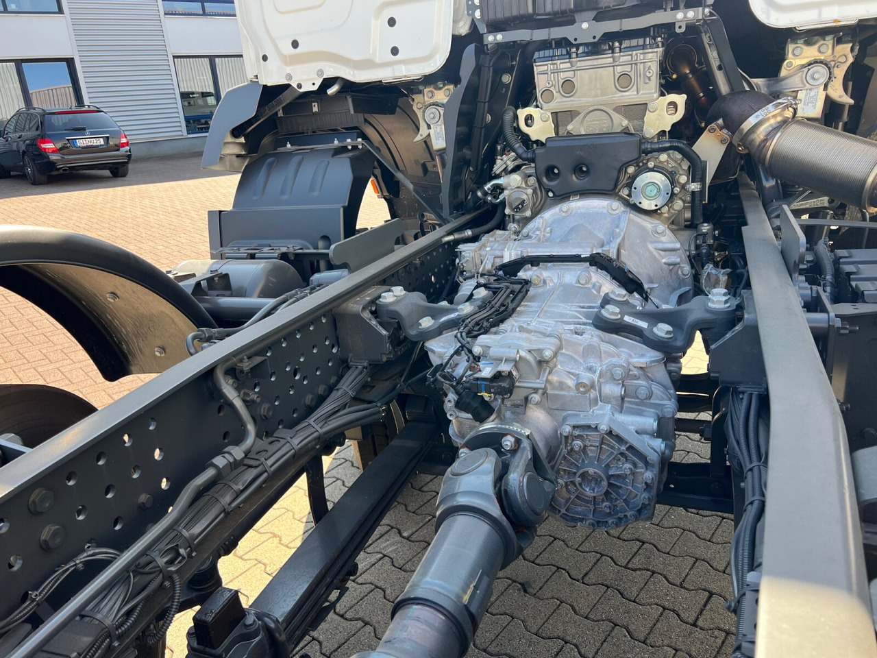 Καινούριο Φορτηγό σασί Mercedes-Benz Arocs 3240 8x4 Arocs 3240 8x4: φωτογραφία 9