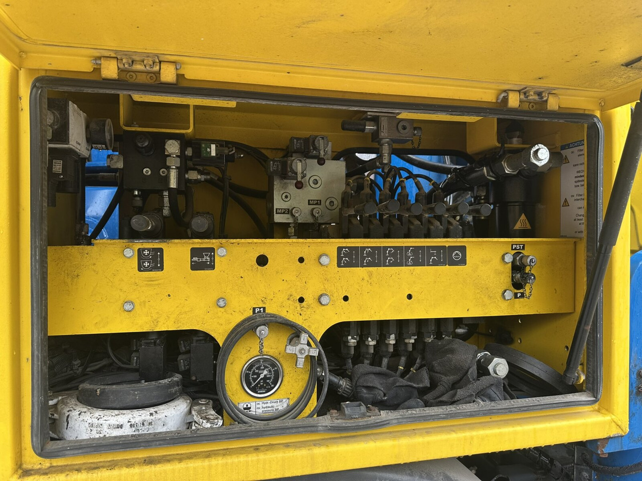 Mercedes-Benz Arocs 3246 B 8x4 Stetter Mischer 7m³, Pumpe 25m Arocs 3246 B 8x4 Stetter Mischer 7m³, Pumpe 25m - Μπετονιέρα φορτηγό: φωτογραφία 5 Mercedes-Benz Arocs 3246 B 8x4 Stetter Mischer 7m³, Pumpe 25m Arocs 3246 B 8x4 Stetter Mischer 7m³, Pumpe 25m - Μπετονιέρα φορτηγό: φωτογραφία 5