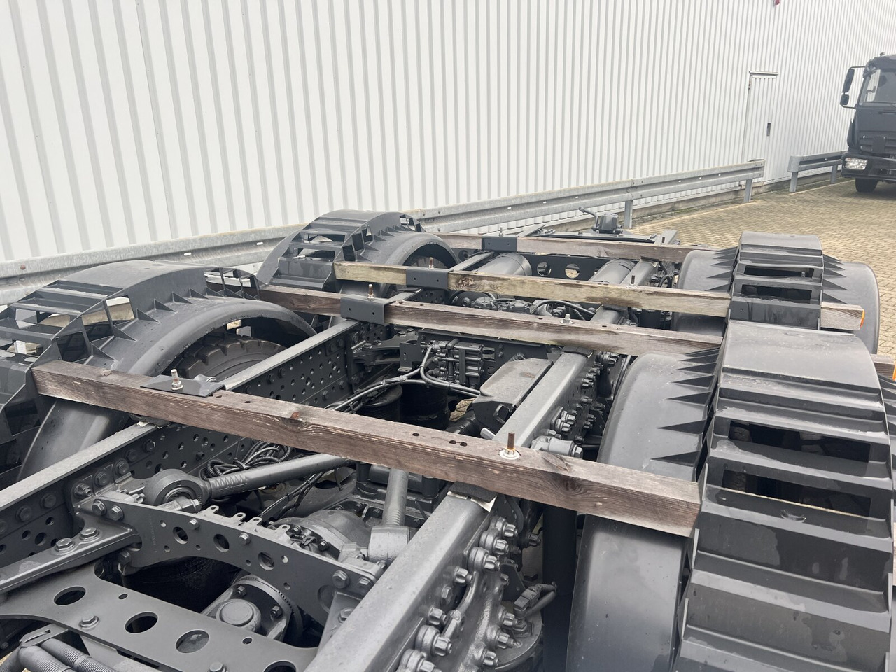 Mercedes-Benz Arocs 3251 L 8x4/4 Arocs 3251 L 8x4/4, Motorabtrieb - Φορτηγό φόρτωσης γάντζου: φωτογραφία 4 Mercedes-Benz Arocs 3251 L 8x4/4 Arocs 3251 L 8x4/4, Motorabtrieb - Φορτηγό φόρτωσης γάντζου: φωτογραφία 4