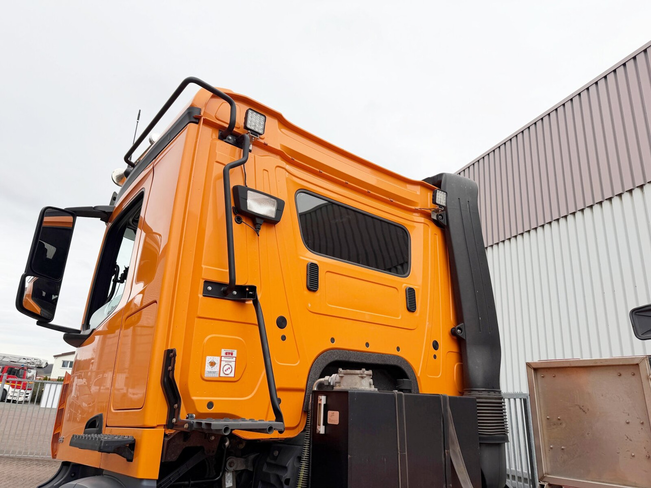 Mercedes-Benz Arocs 3353 K 6x4 Arocs 3353 K 6x4, Grounder, Retarder, Tele-Absetzer, Funk - Φορτηγό καδοφόρος φορτωτής: φωτογραφία 2 Mercedes-Benz Arocs 3353 K 6x4 Arocs 3353 K 6x4, Grounder, Retarder, Tele-Absetzer, Funk - Φορτηγό καδοφόρος φορτωτής: φωτογραφία 2