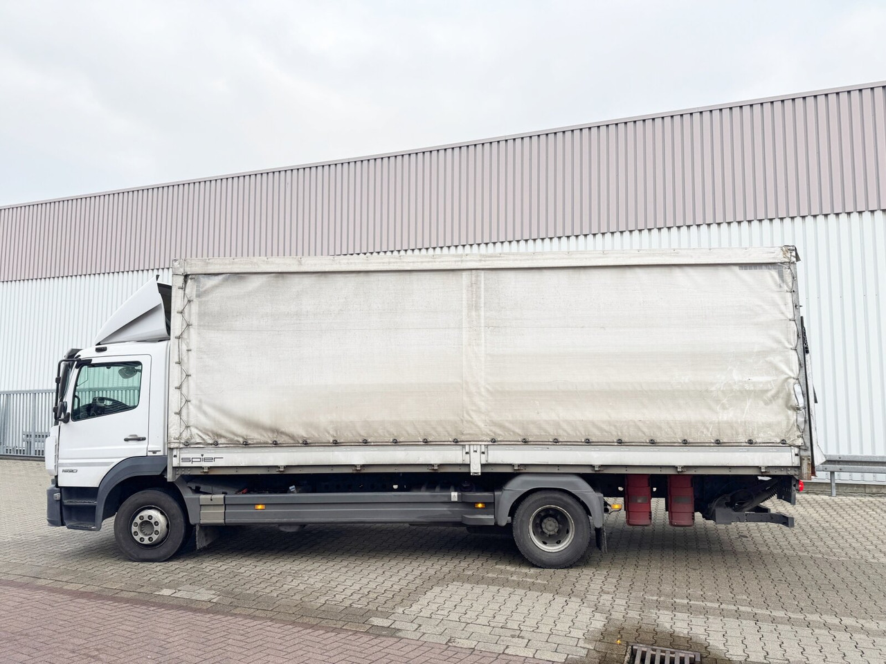 Φορτηγό με ανοιχτή καρότσα Mercedes-Benz Atego 1530 L 4x2 Atego 1530 L 4x2 mit LBW Dhollandia: φωτογραφία 14