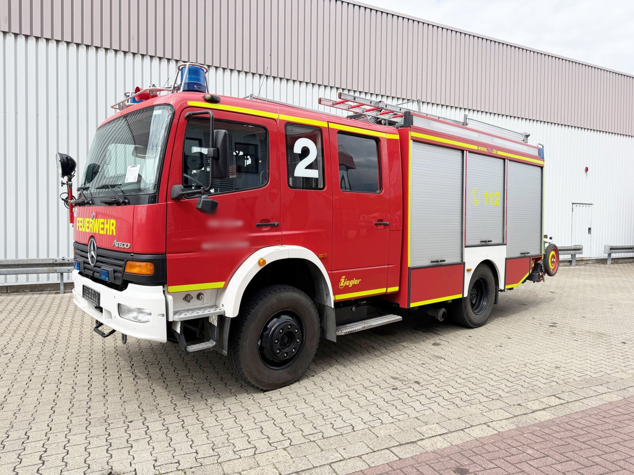 Mercedes-Benz Atego 1628 4x4, LF 16/20 Atego 1628 4x4, LF 16/20 - Ασθενοφόρο: φωτογραφία 1 Mercedes-Benz Atego 1628 4x4, LF 16/20 Atego 1628 4x4, LF 16/20 - Ασθενοφόρο: φωτογραφία 1