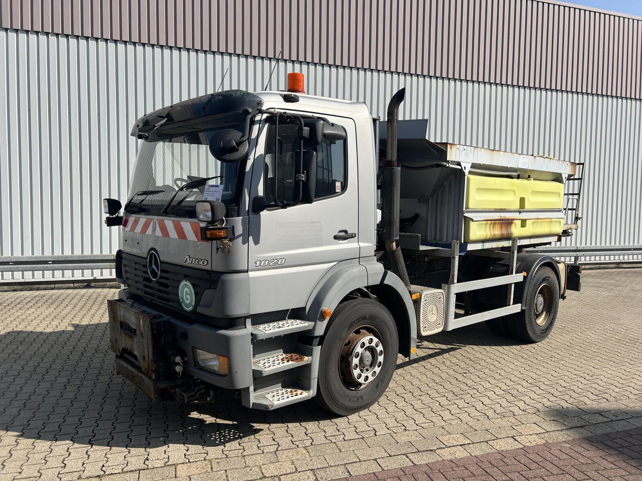 Mercedes-Benz Atego 1828 L 4x2 Atego 1828 L 4x2, Rechtslenker, Winterdienstaustattung - Φορτηγό σασί: φωτογραφία 1 Mercedes-Benz Atego 1828 L 4x2 Atego 1828 L 4x2, Rechtslenker, Winterdienstaustattung - Φορτηγό σασί: φωτογραφία 1