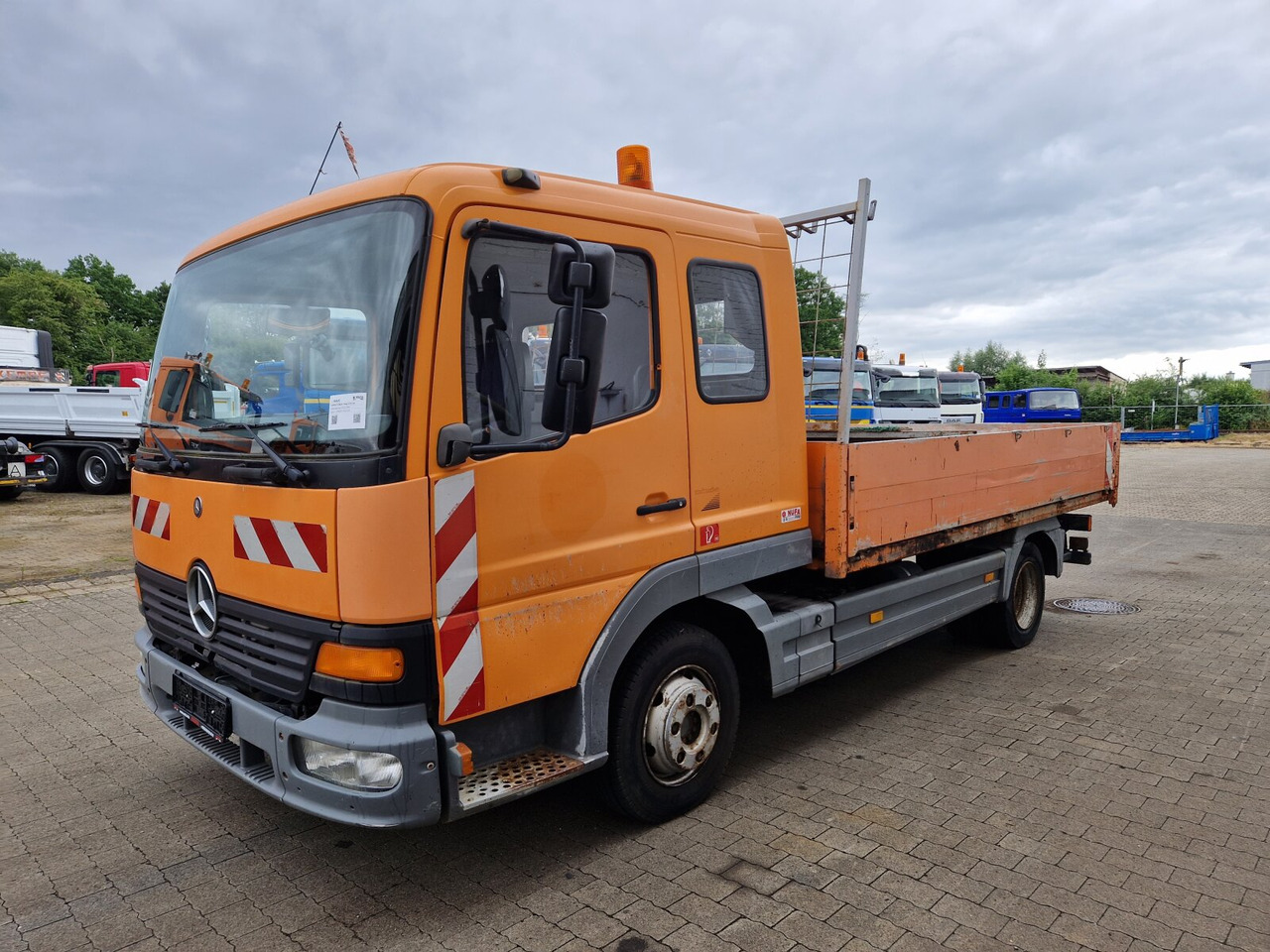 Mercedes-Benz Atego 815 4x2 Atego 815 4x2, 2x AHK - Φορτηγό με ανοιχτή καρότσα: φωτογραφία 5 Mercedes-Benz Atego 815 4x2 Atego 815 4x2, 2x AHK - Φορτηγό με ανοιχτή καρότσα: φωτογραφία 5