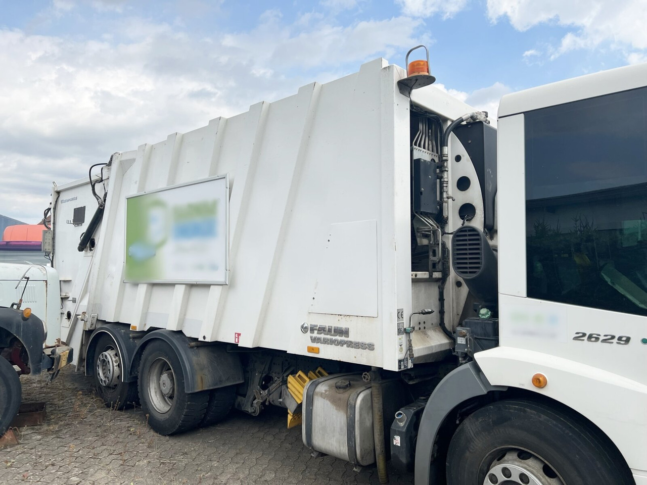 Mercedes-Benz Econic 2629 L/NLA 6x2/4, Ersatzteilspender! Econic 2629 L/NLA 6x2/4, EEV, Lenkachse, FAUN Variopress 522, Zöller-Schüttung, Ersatzteilspender! - Απορριμματοφόρο: φωτογραφία 5 Mercedes-Benz Econic 2629 L/NLA 6x2/4, Ersatzteilspender! Econic 2629 L/NLA 6x2/4, EEV, Lenkachse, FAUN Variopress 522, Zöller-Schüttung, Ersatzteilspender! - Απορριμματοφόρο: φωτογραφία 5