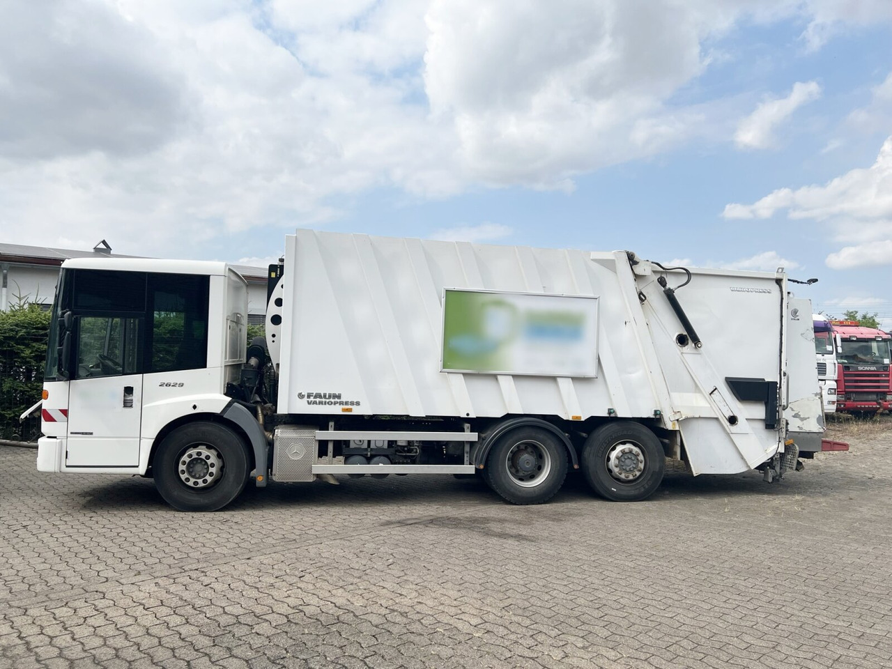 Mercedes-Benz Econic 2629 L/NLA 6x2/4, Ersatzteilspender! Econic 2629 L/NLA 6x2/4, EEV, Lenkachse, FAUN Variopress 522, Zöller-Schüttung, Ersatzteilspender! - Απορριμματοφόρο: φωτογραφία 3 Mercedes-Benz Econic 2629 L/NLA 6x2/4, Ersatzteilspender! Econic 2629 L/NLA 6x2/4, EEV, Lenkachse, FAUN Variopress 522, Zöller-Schüttung, Ersatzteilspender! - Απορριμματοφόρο: φωτογραφία 3