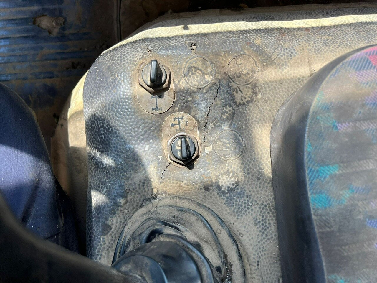 Mercedes-Benz LK 817 4x2 LK 817 4x2/37, City-Abroller, 6-Zylinder Motor - Φορτηγό φόρτωσης γάντζου: φωτογραφία 3 Mercedes-Benz LK 817 4x2 LK 817 4x2/37, City-Abroller, 6-Zylinder Motor - Φορτηγό φόρτωσης γάντζου: φωτογραφία 3
