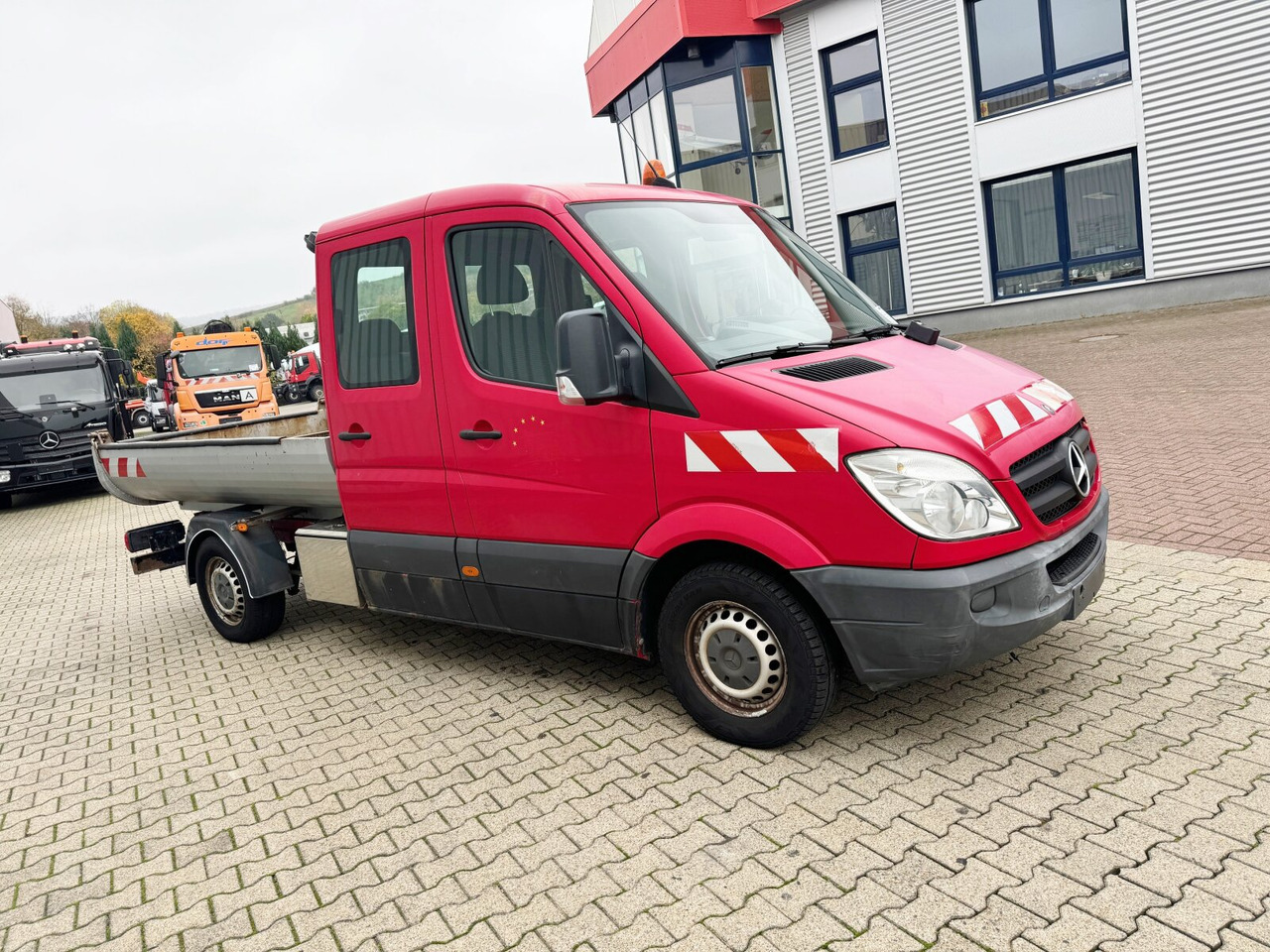Leasing Mercedes-Benz Sprinter 310 CDI 4x2 Doka Sprinter 310 CDI 4x2 Doka, Hinterkipper Mercedes-Benz Sprinter 310 CDI 4x2 Doka Sprinter 310 CDI 4x2 Doka, Hinterkipper: φωτογραφία 9 Leasing Mercedes-Benz Sprinter 310 CDI 4x2 Doka Sprinter 310 CDI 4x2 Doka, Hinterkipper Mercedes-Benz Sprinter 310 CDI 4x2 Doka Sprinter 310 CDI 4x2 Doka, Hinterkipper: φωτογραφία 9