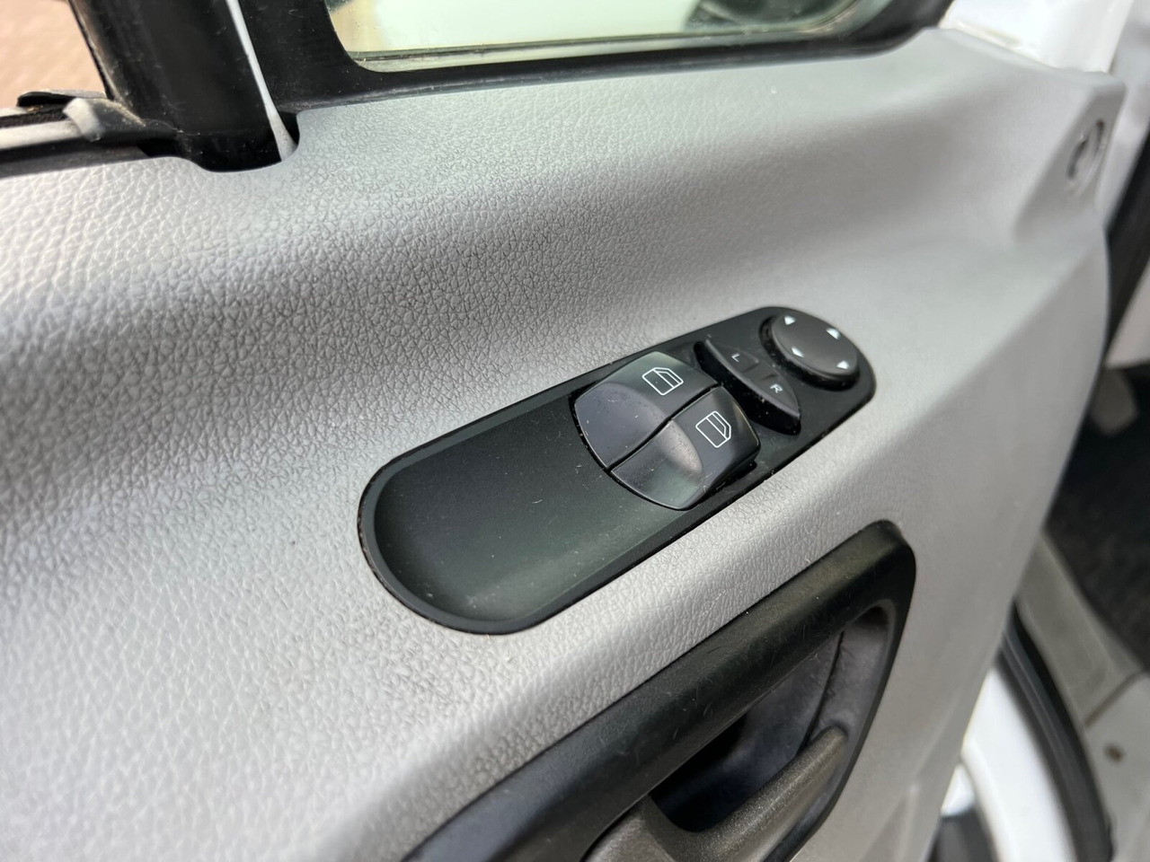 Mercedes-Benz Sprinter 313 CDI 4x2 Sprinter 313 CDI 4x2, 5x Vorhanden! - Επαγγελματικό αυτοκίνητο κόφα: φωτογραφία 5 Mercedes-Benz Sprinter 313 CDI 4x2 Sprinter 313 CDI 4x2, 5x Vorhanden! - Επαγγελματικό αυτοκίνητο κόφα: φωτογραφία 5