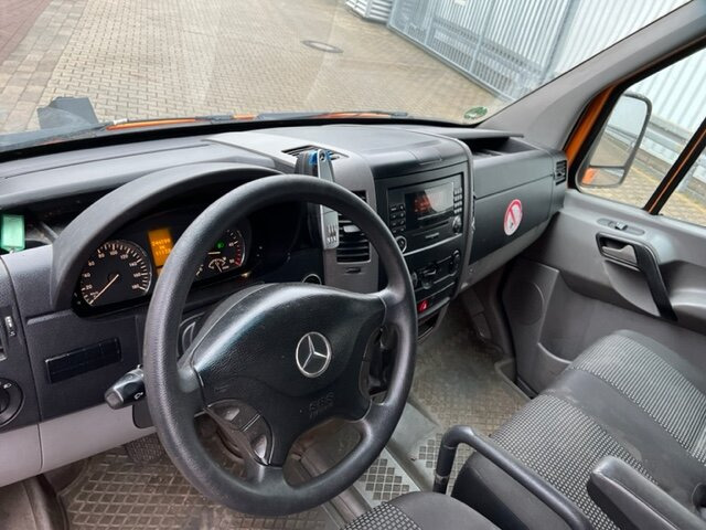 Mercedes-Benz Sprinter 515 CDI 4x2 Sprinter 515 CDI 4x2 - Βαν: φωτογραφία 4 Mercedes-Benz Sprinter 515 CDI 4x2 Sprinter 515 CDI 4x2 - Βαν: φωτογραφία 4