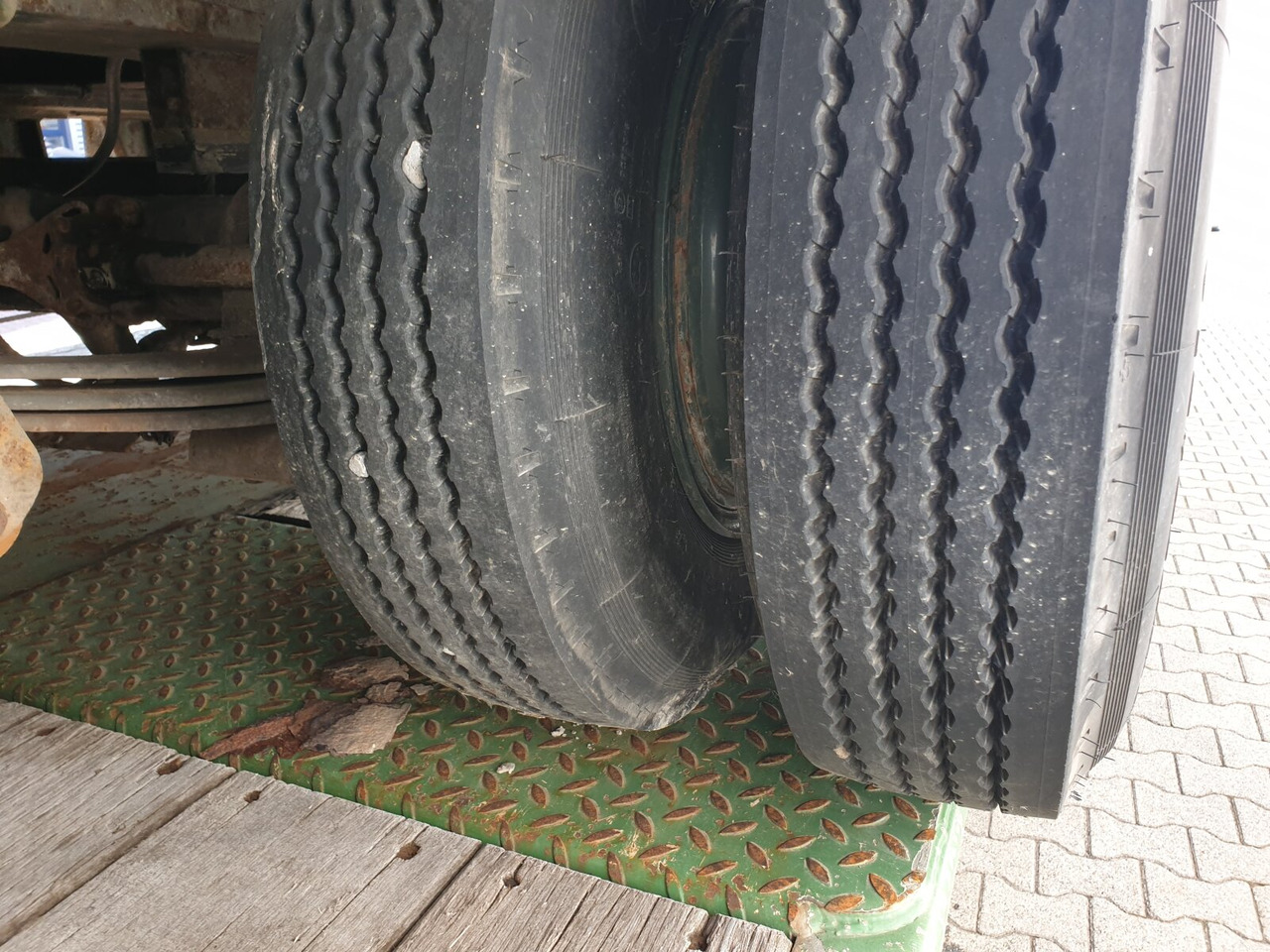 P 528/803-01 BLUMHARDT P 528/803-01, 3-Achs Satteltieflader, Ex- - Επικαθήμενο με χαμηλό δάπεδο: φωτογραφία 5 P 528/803-01 BLUMHARDT P 528/803-01, 3-Achs Satteltieflader, Ex- - Επικαθήμενο με χαμηλό δάπεδο: φωτογραφία 5