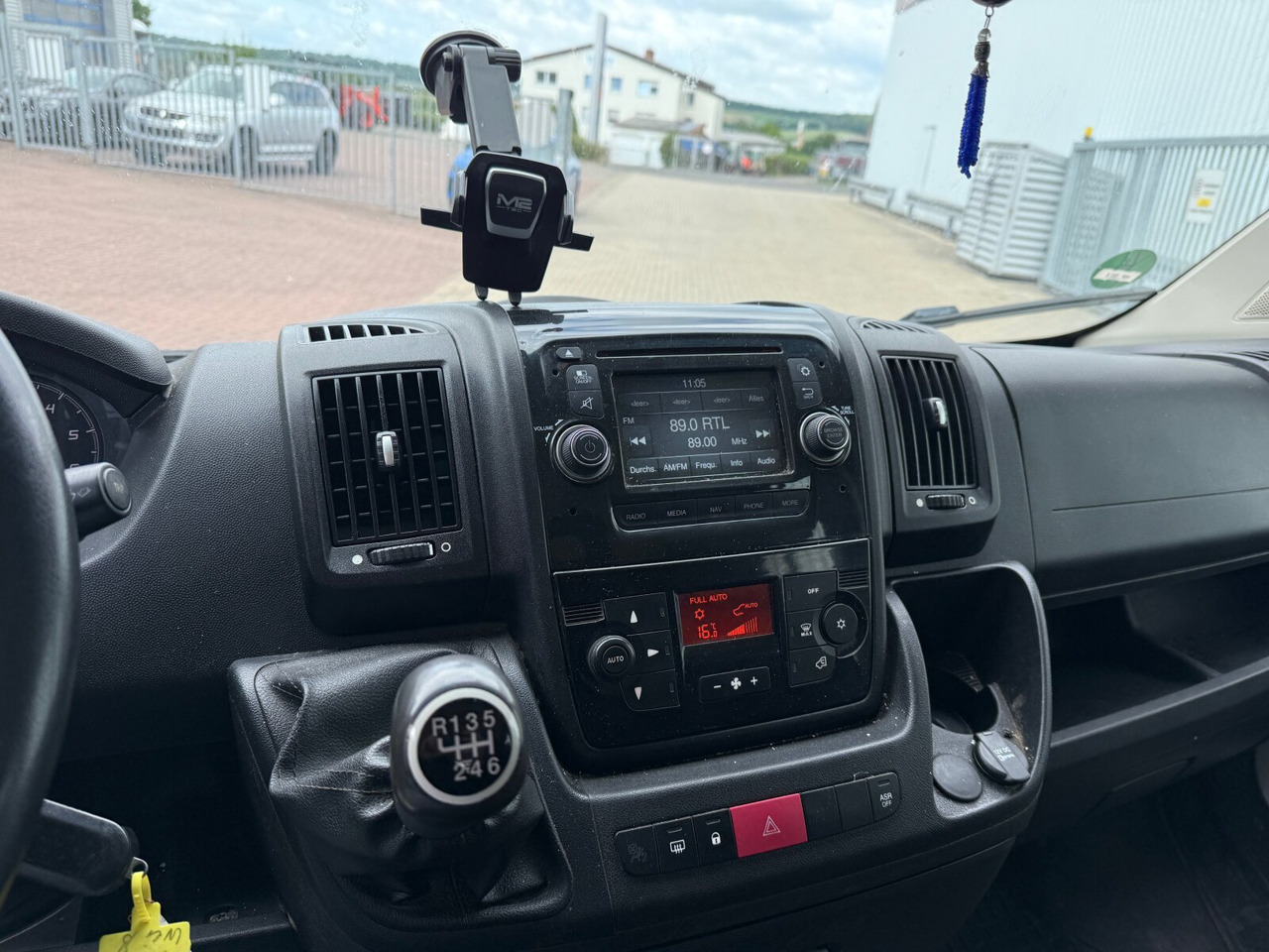 Peugeot Boxer 4x2 Doka Boxer 4x2 Doka - Μικρό φορτηγό με καρότσα, Διπλοκάμπινο ελαφρύ επαγγελματικό: φωτογραφία 3 Peugeot Boxer 4x2 Doka Boxer 4x2 Doka - Μικρό φορτηγό με καρότσα, Διπλοκάμπινο ελαφρύ επαγγελματικό: φωτογραφία 3