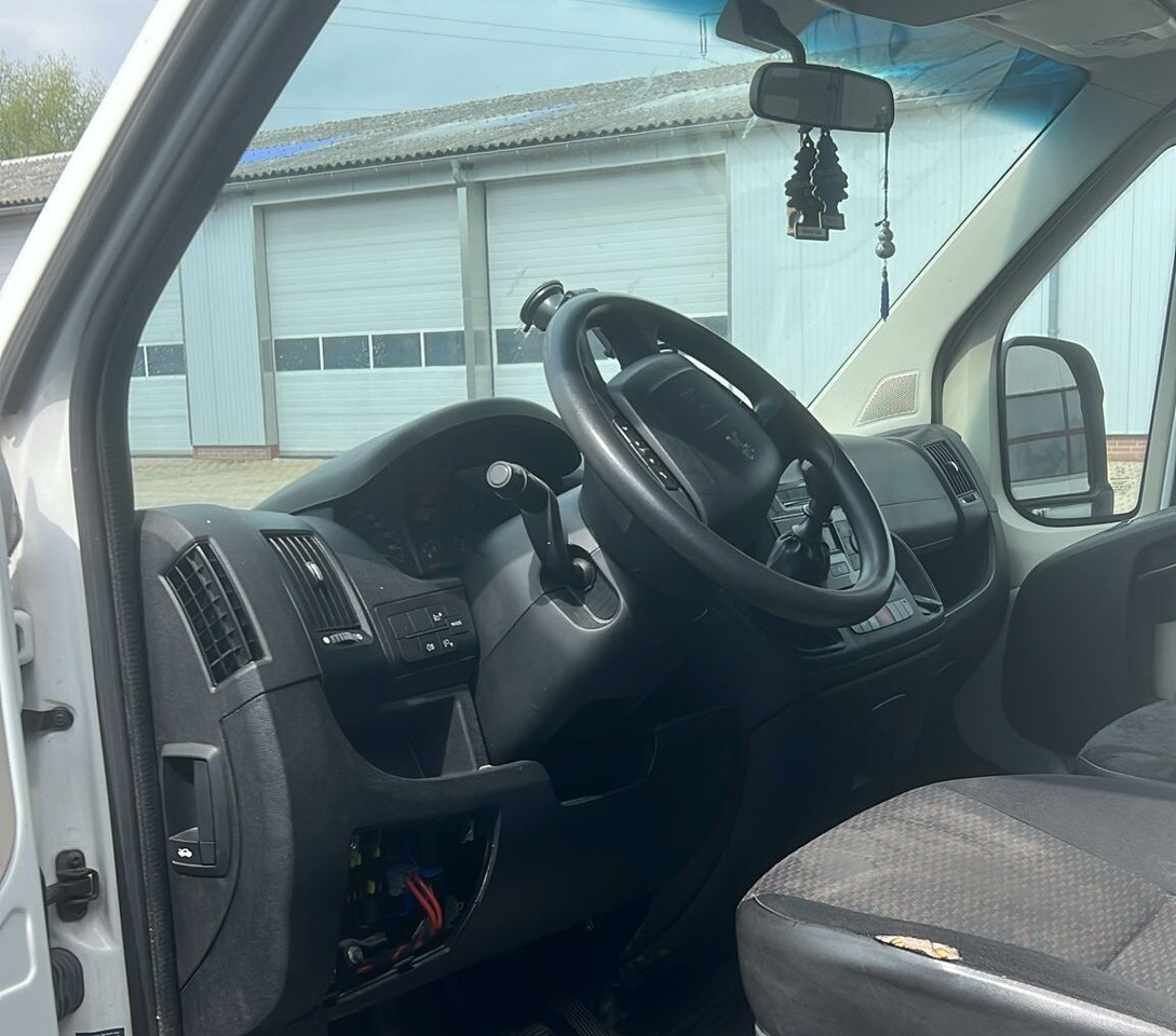 Peugeot Boxer 4x2 Doka Boxer 4x2 Doka - Μικρό φορτηγό με καρότσα, Διπλοκάμπινο ελαφρύ επαγγελματικό: φωτογραφία 4 Peugeot Boxer 4x2 Doka Boxer 4x2 Doka - Μικρό φορτηγό με καρότσα, Διπλοκάμπινο ελαφρύ επαγγελματικό: φωτογραφία 4