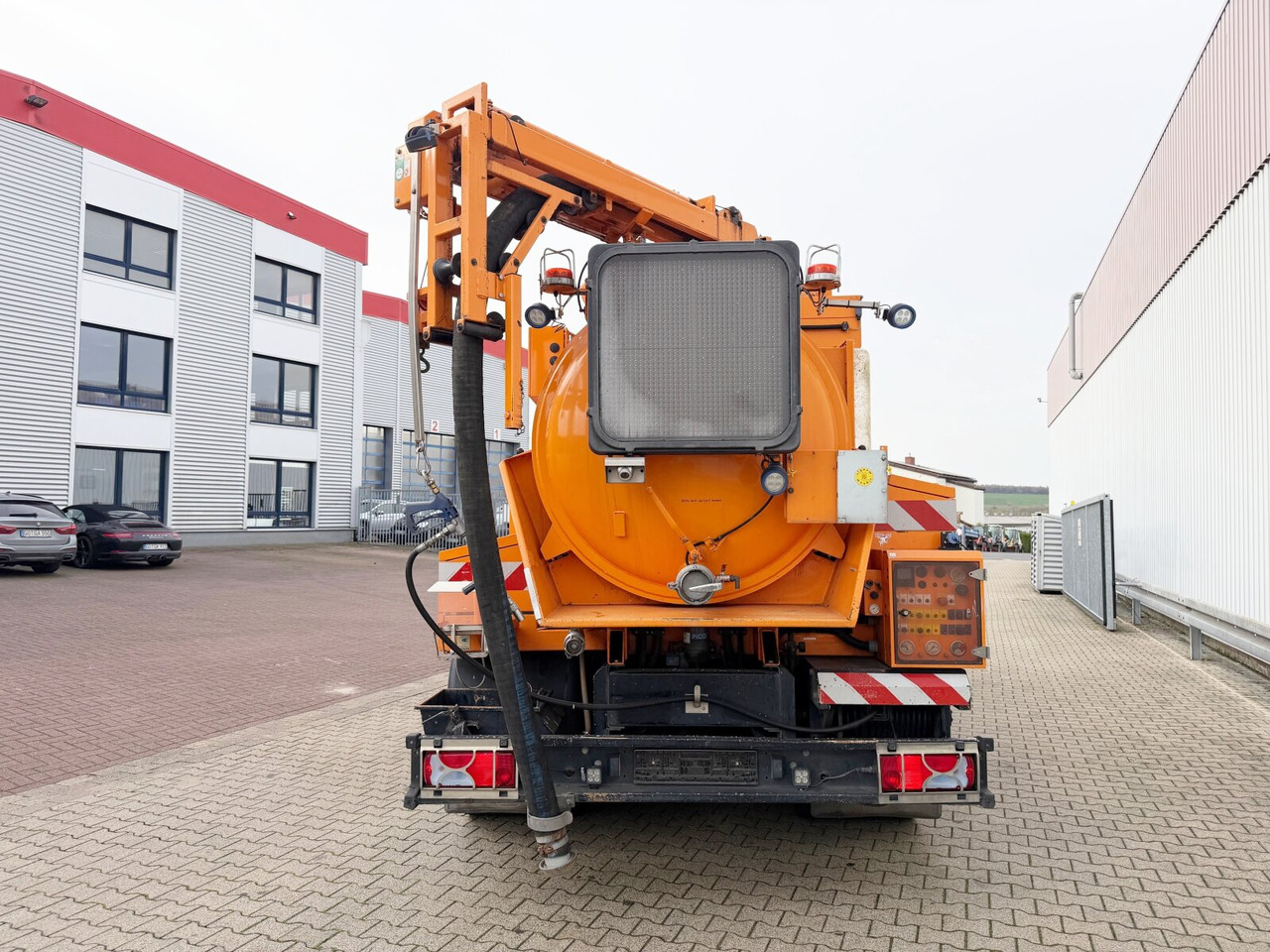 Scania G 320 4x2 G 320 4x2, Müller Vacumaster ca. 5,5m³, Funk - Φορτηγό: φωτογραφία 2 Scania G 320 4x2 G 320 4x2, Müller Vacumaster ca. 5,5m³, Funk - Φορτηγό: φωτογραφία 2