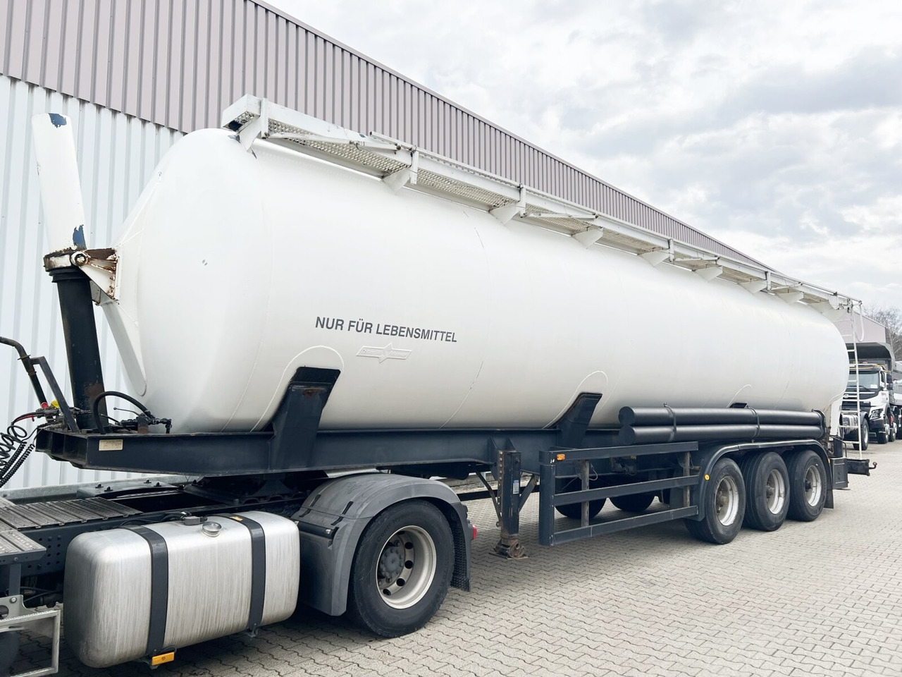 Spitzer SK 2453 ZIC SK 2453 ZIC, Kippsilo ca. 53m³ - Σιλοφόρο: φωτογραφία 1 Spitzer SK 2453 ZIC SK 2453 ZIC, Kippsilo ca. 53m³ - Σιλοφόρο: φωτογραφία 1