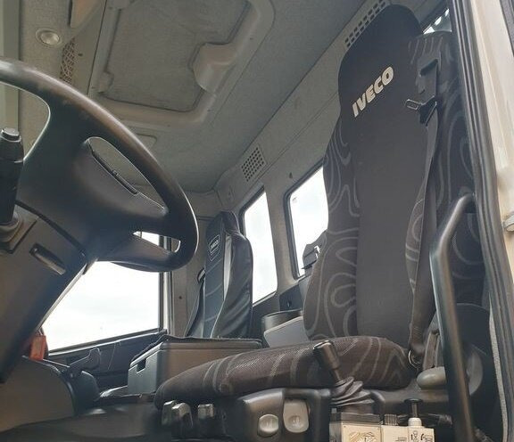 Trakker AD260T45W 6x6 Trakker AD260T45W 6x6 - Φορτηγό σασί: φωτογραφία 2 Trakker AD260T45W 6x6 Trakker AD260T45W 6x6 - Φορτηγό σασί: φωτογραφία 2