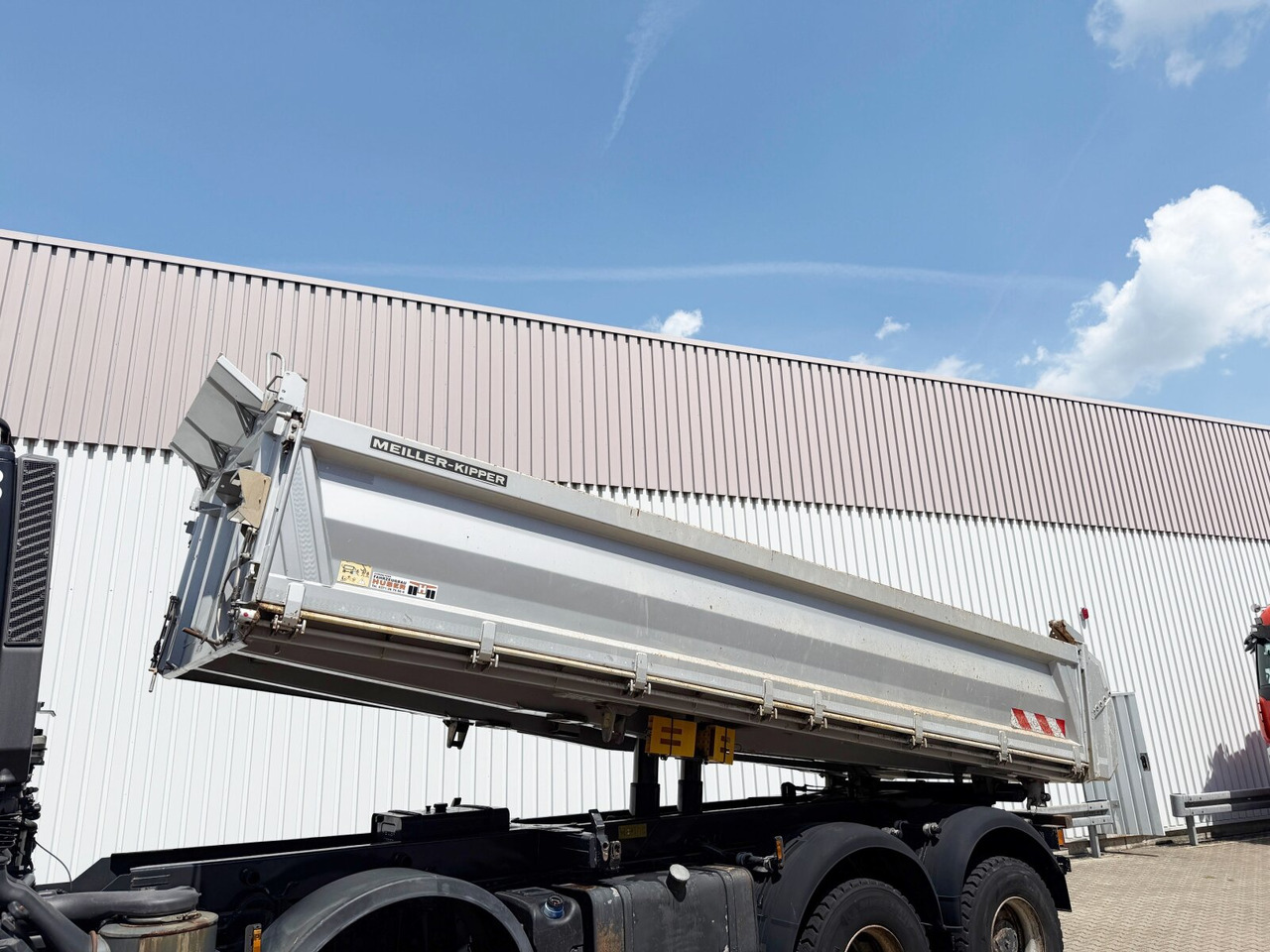 Φορτηγό ανατρεπόμενο Trakker AD410T45W 8x8 Trakker AD410T45W 8x8: φωτογραφία 13