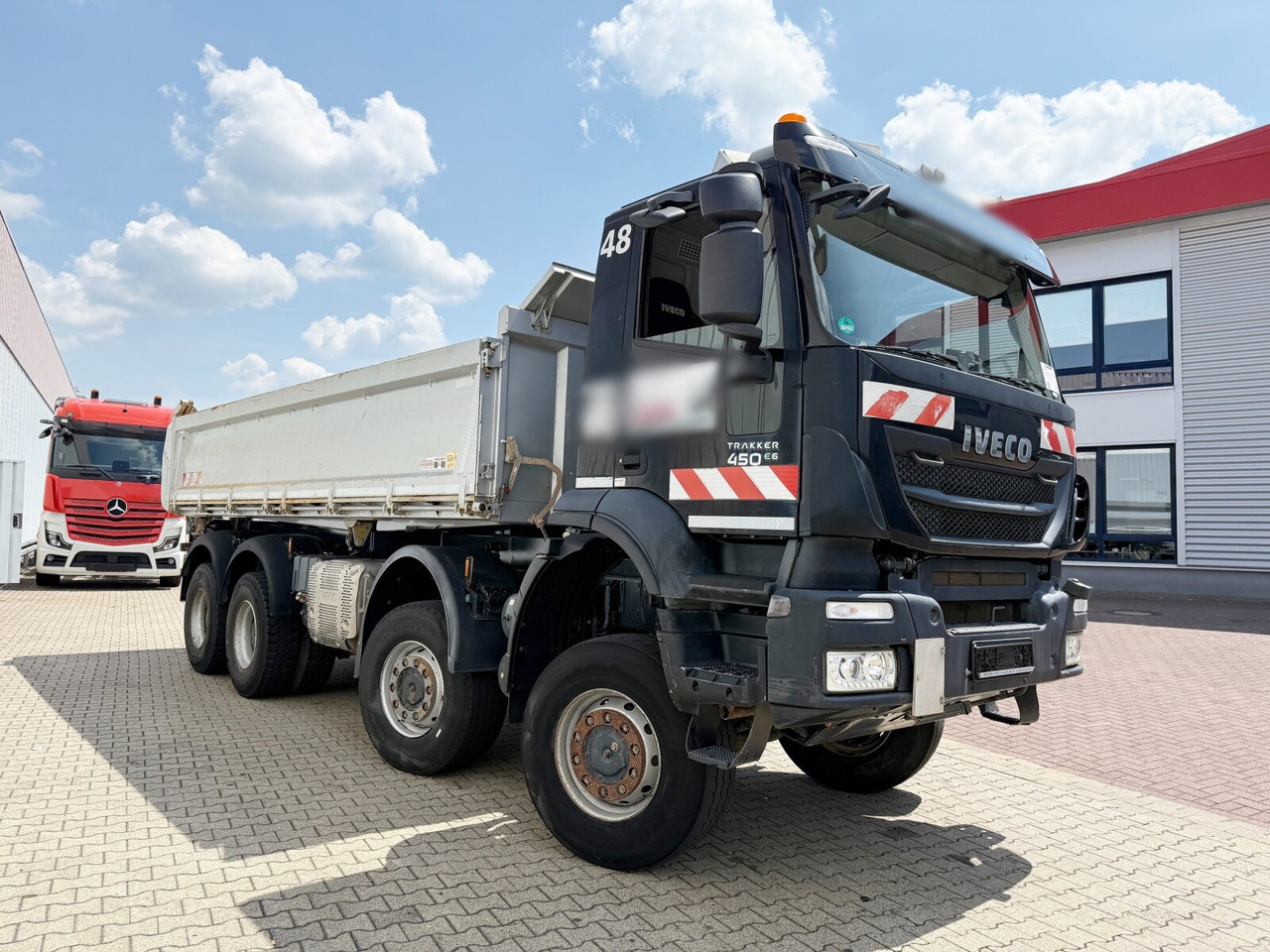 Φορτηγό ανατρεπόμενο Trakker AD410T45W 8x8 Trakker AD410T45W 8x8: φωτογραφία 9
