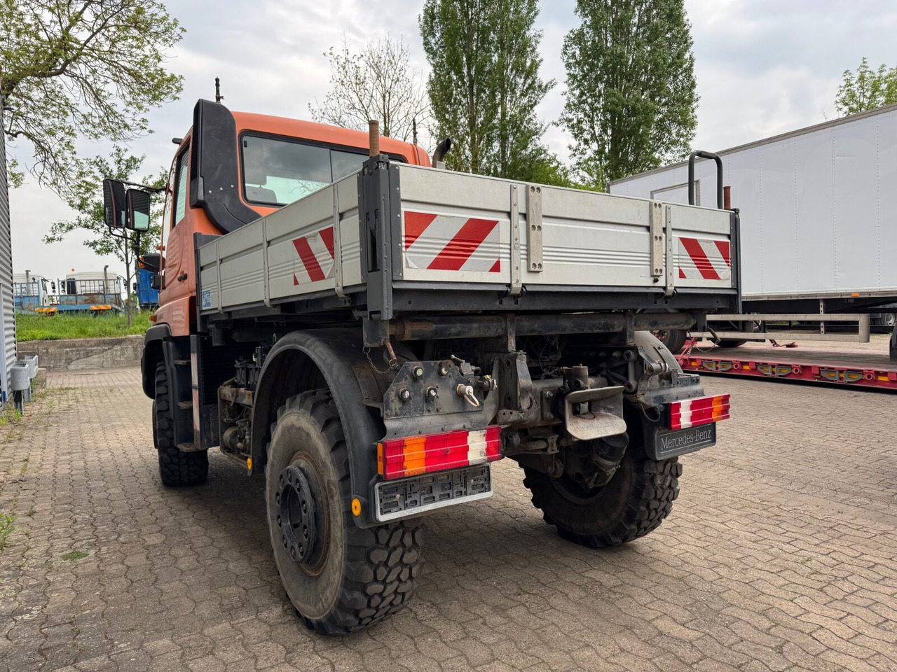 Unimog U 400 405/12 4x4 U 400 405/12 4x4, Kipper, Kommunalhydraulik, VarioPilot, Zapfwelle - Ελαφρύ επαγγελματικό: φωτογραφία 5 Unimog U 400 405/12 4x4 U 400 405/12 4x4, Kipper, Kommunalhydraulik, VarioPilot, Zapfwelle - Ελαφρύ επαγγελματικό: φωτογραφία 5