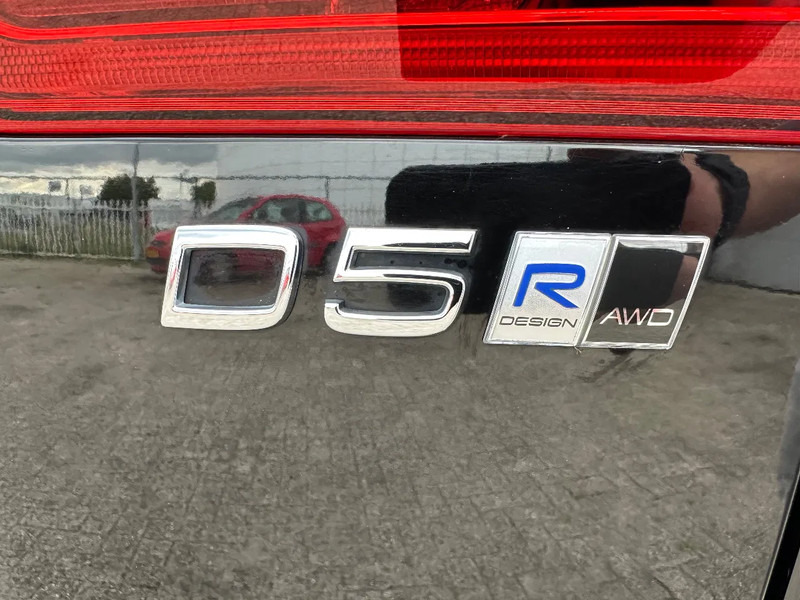 Αυτοκίνητο Volvo XC60 D5 AWD + R-DESIGN + ALCANTARA + CAMERA + NAVI: φωτογραφία 19