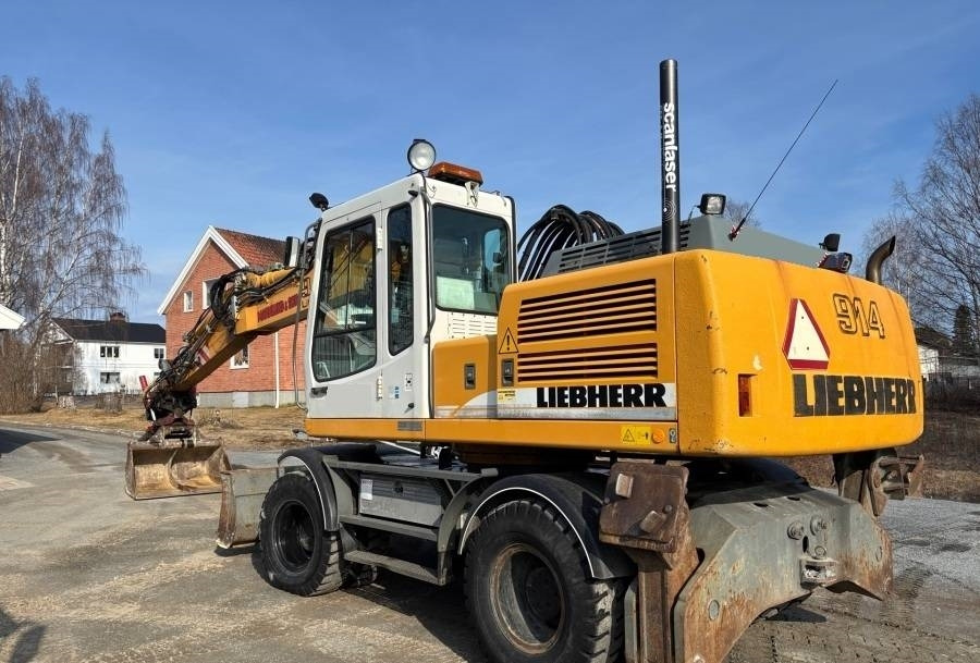 Liebherr A 914 Litronic A2-PL Tiltrotator 30Km/h - Τροχοφόρος εκσκαφέας: φωτογραφία 2 Liebherr A 914 Litronic A2-PL Tiltrotator 30Km/h - Τροχοφόρος εκσκαφέας: φωτογραφία 2